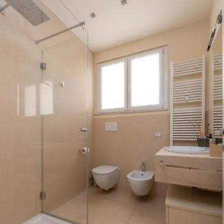 Casa Gramsci Luxury Apartment Pesaro