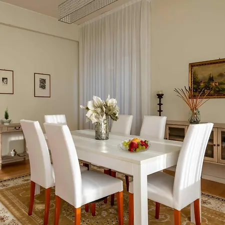 Casa Gramsci Luxury Apartment Pesaro