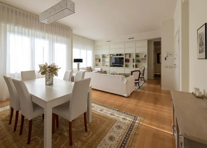 Casa Gramsci Luxury Apartment