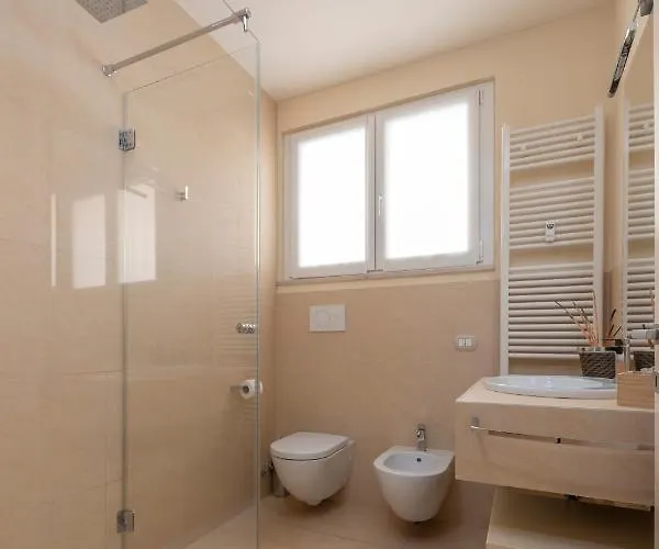 Casa Gramsci Luxury 公寓 佩萨罗